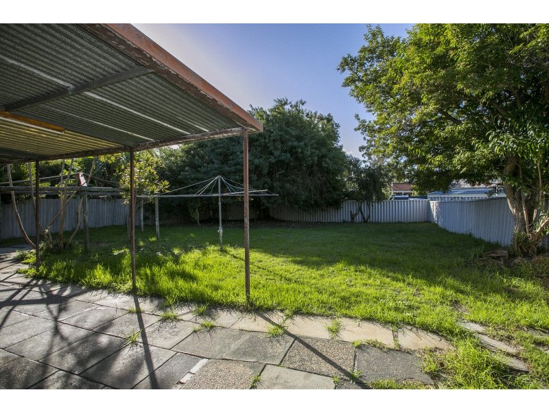 30 Letsom Way, Langford WA 6147