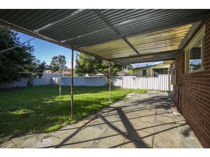 30 Letsom Way, Langford WA 6147