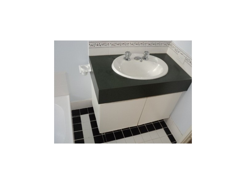 19 Tolbury Retreat, Kiara WA 6054