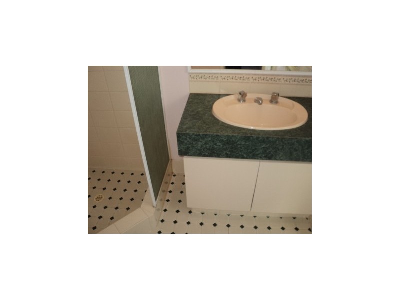 19 Tolbury Retreat, Kiara WA 6054