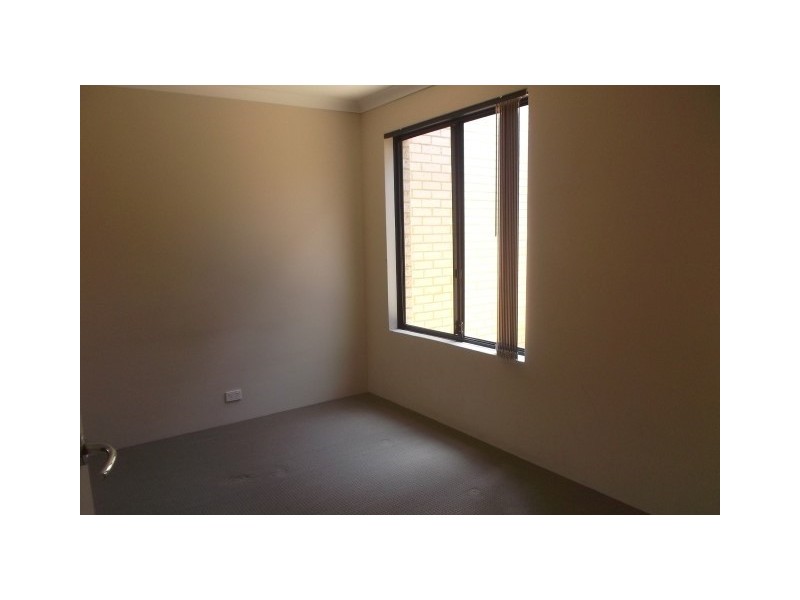 7 Idaho Court, Landsdale WA 6065