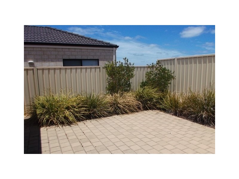 7 Idaho Court, Landsdale WA 6065