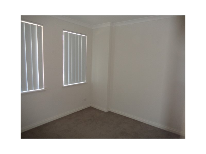 16B Medhurst Court, Nollamara WA 6061