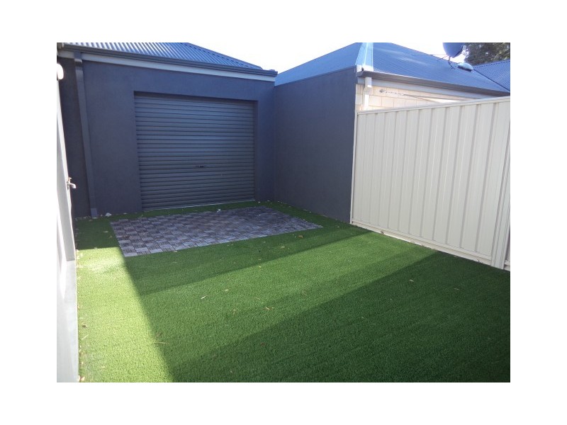 16B Medhurst Court, Nollamara WA 6061