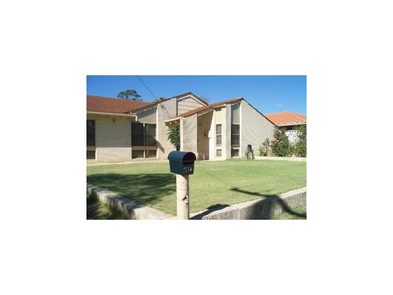 50 Cantua Way, Forrestfield WA 6058