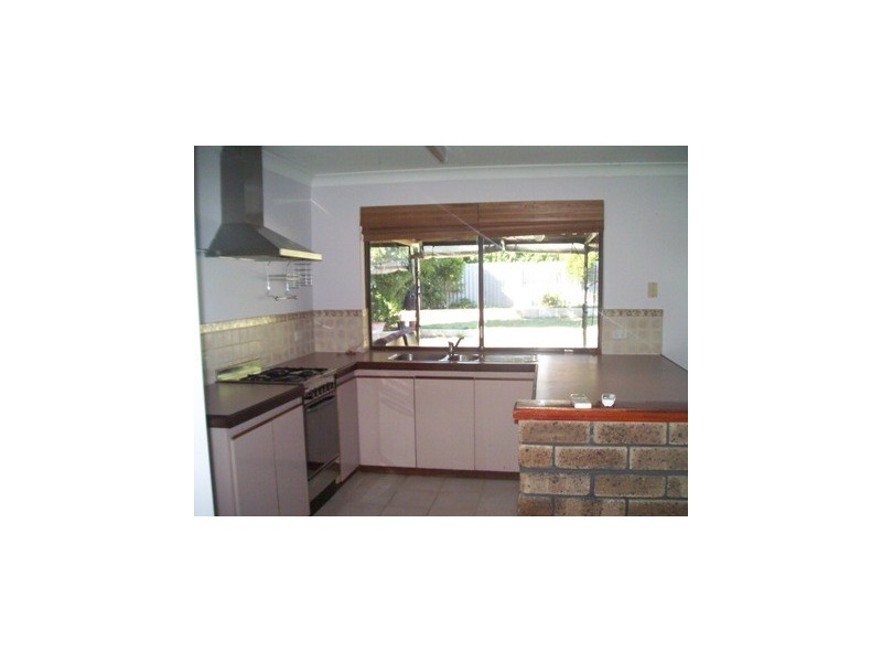 50 Cantua Way, Forrestfield WA 6058