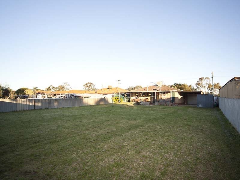 111 Toodyay Road, Middle Swan WA 6056
