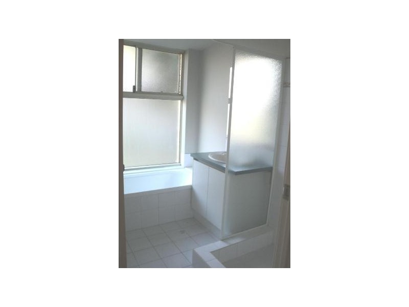 33a Rosmead Ave, Beechboro WA 6063