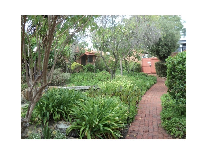 1/6-8 Field Street, Mount Lawley WA 6050