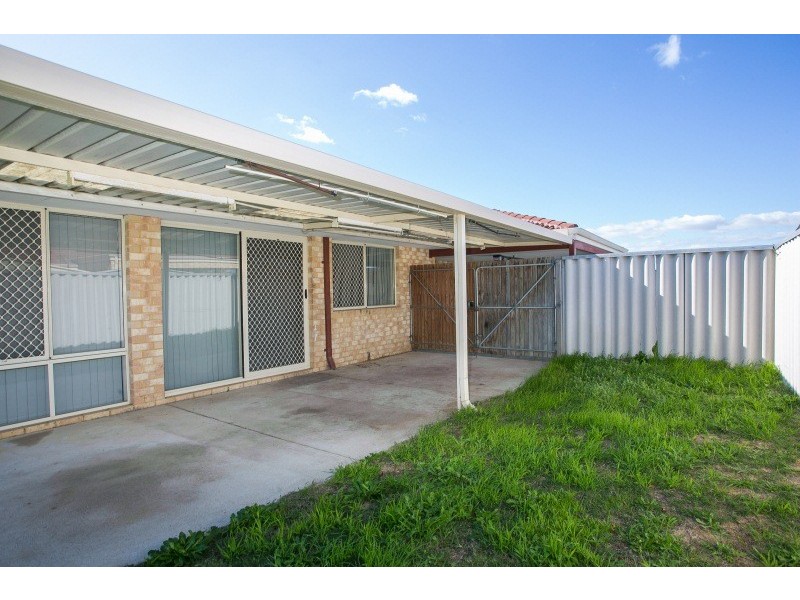 72 Coonawarra Drive, Caversham WA 6055