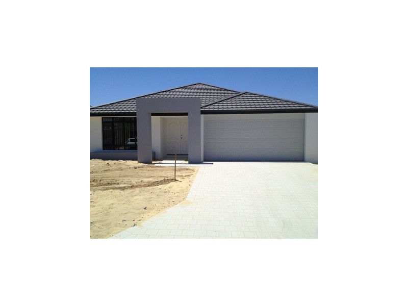 64 Papago Loop, Caversham WA 6055