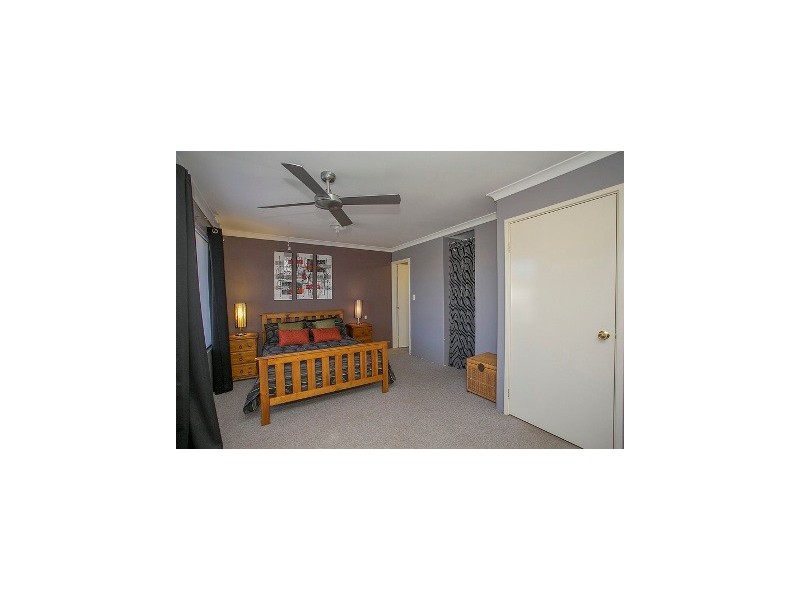 17 Peran Street, Beechboro WA 6063
