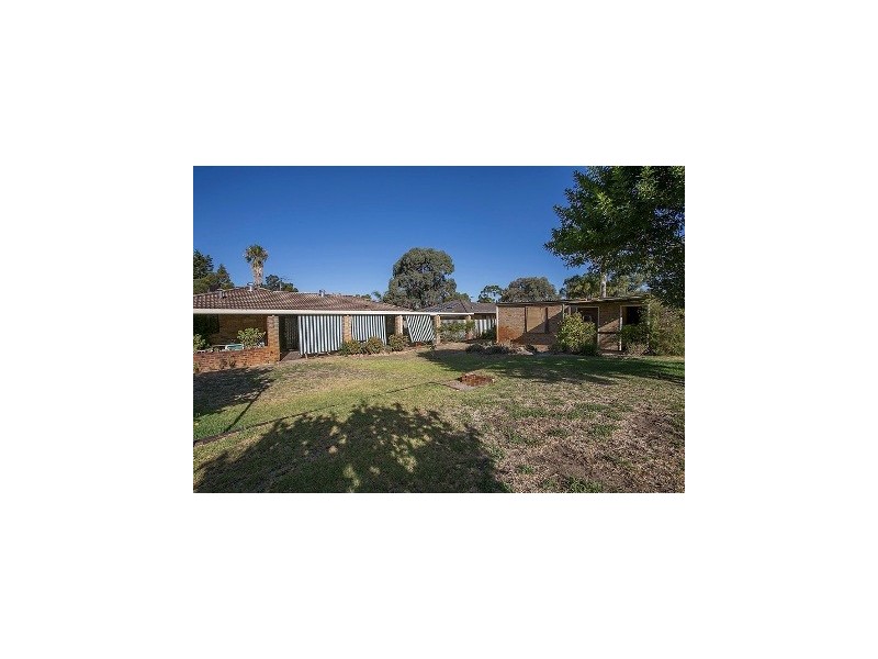 63 Maguire Avenue, Beechboro WA 6063