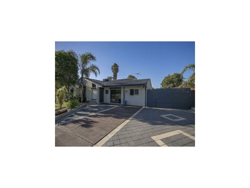 9 Thorburn Ave, Beechboro WA 6063
