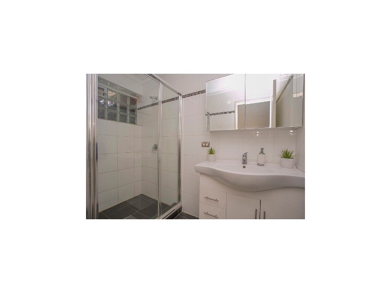 9 Thorburn Ave, Beechboro WA 6063