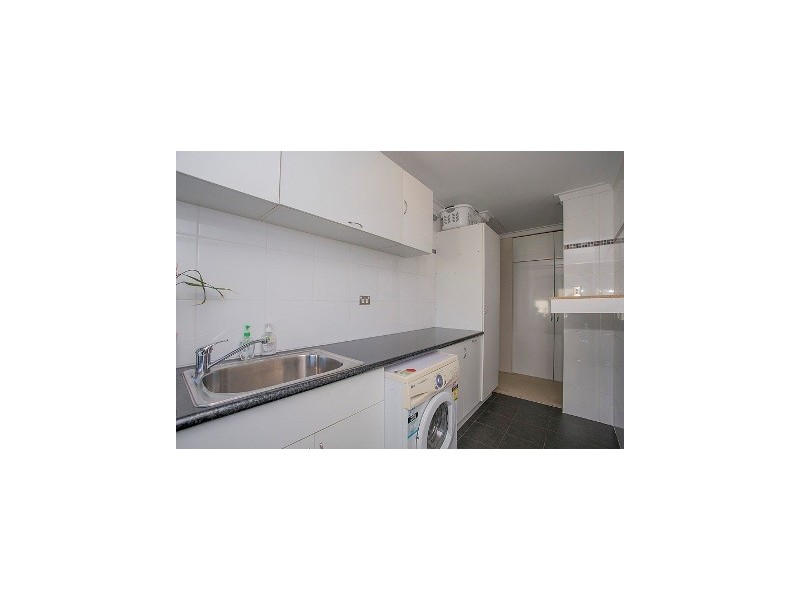 9 Thorburn Ave, Beechboro WA 6063