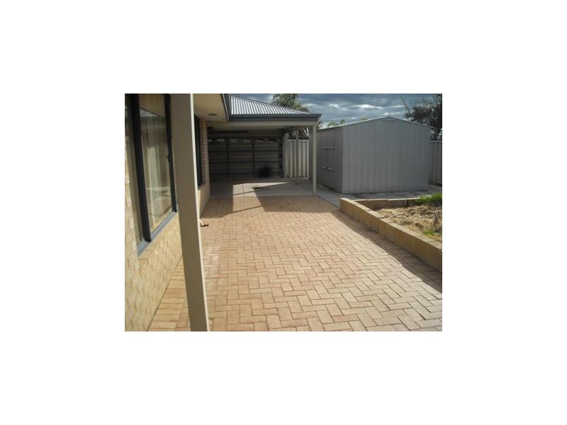 1 Driftwood Way, Beechboro WA 6063