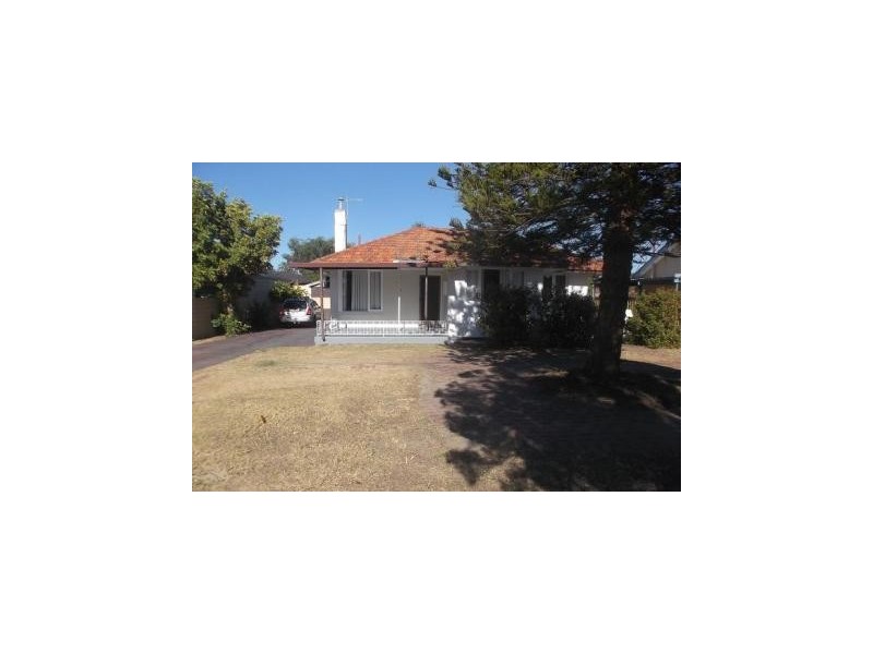 55 Finchey Cr, Balga WA 6061