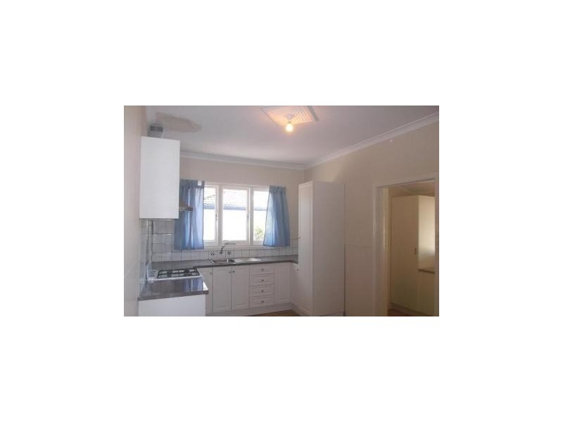 55 Finchey Cr, Balga WA 6061