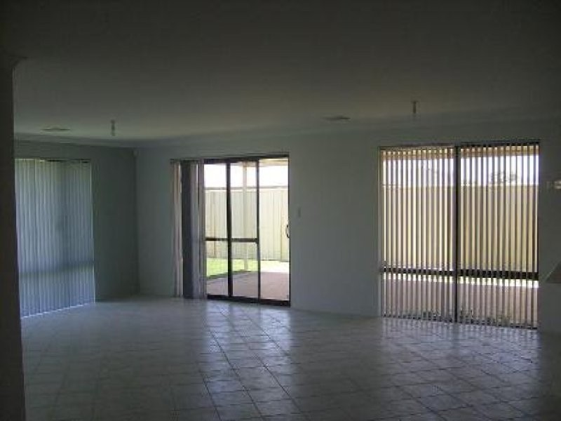 33 Worrell Avenue, High Wycombe WA 6057