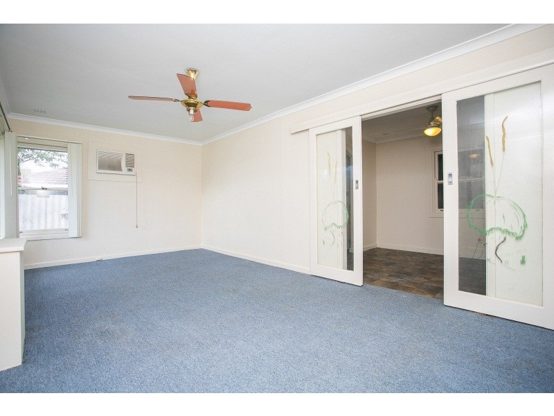 4 Norbury Way, Langford WA 6147