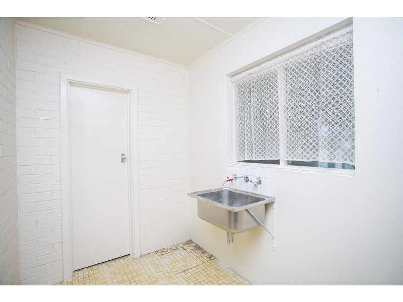 4 Norbury Way, Langford WA 6147