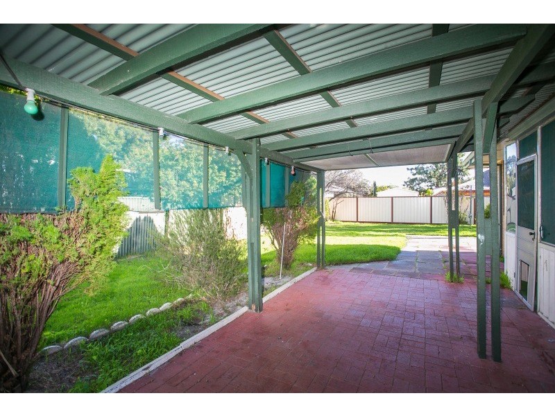 4 Norbury Way, Langford WA 6147