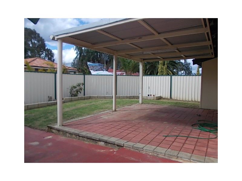 28 Redcliffe Street, East Cannington WA 6107