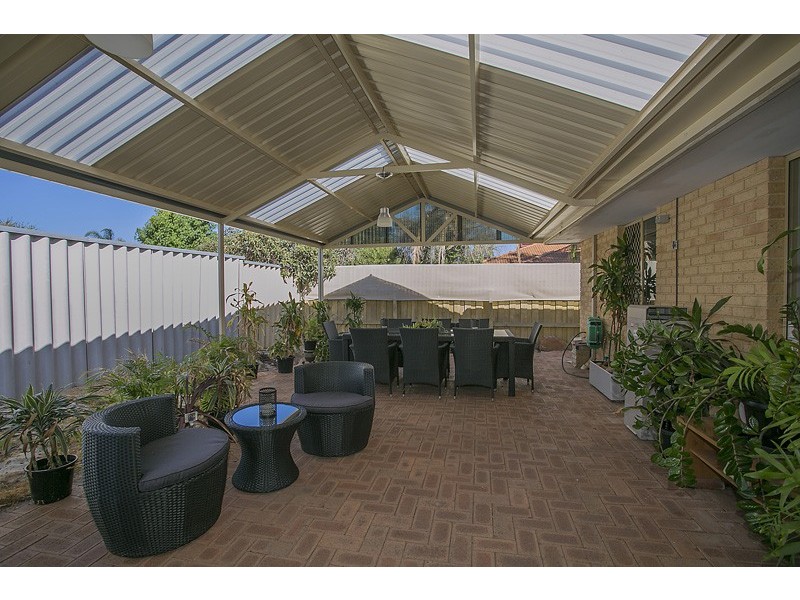 7 Knoll Place, Kiara WA 6054