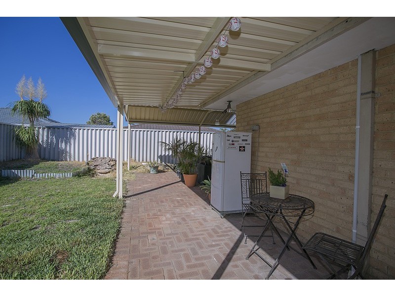 7 Knoll Place, Kiara WA 6054