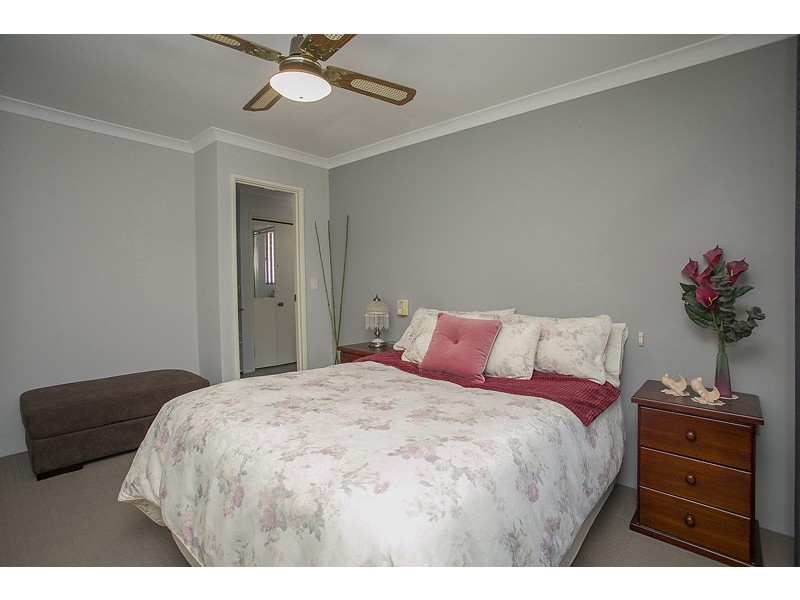 7 Knoll Place, Kiara WA 6054