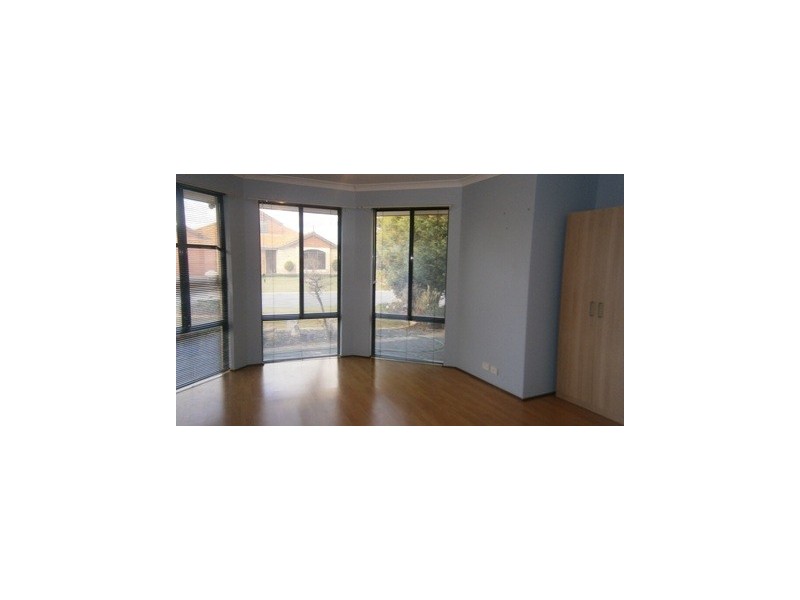11 Stapella Lane, Beechboro WA 6063