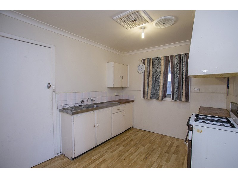 34 Southgate Road, Langford WA 6147