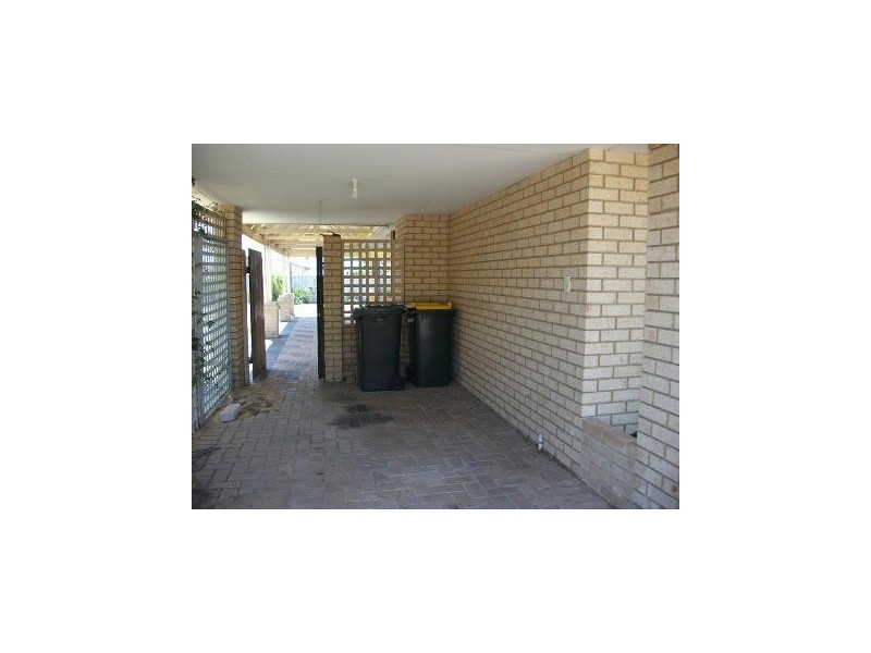 6 Axewood Place, Beechboro WA 6063