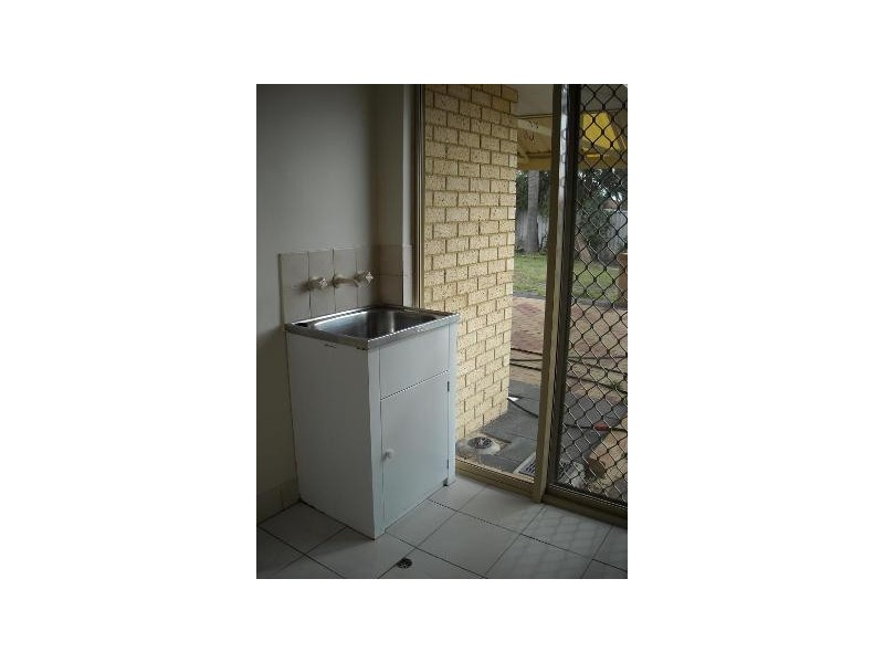 6 Axewood Place, Beechboro WA 6063