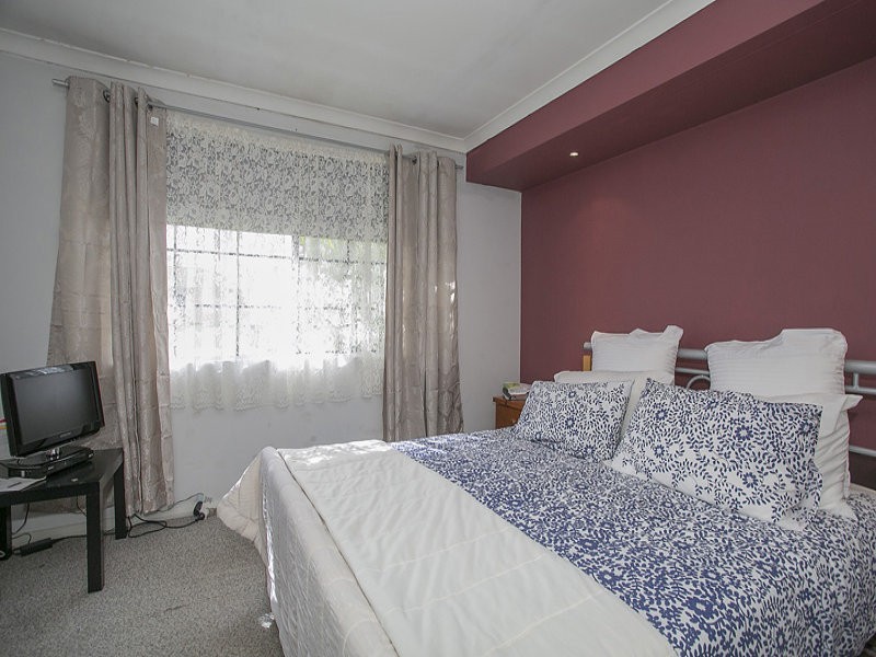 10 Sandalwood Close, Beechboro WA 6063