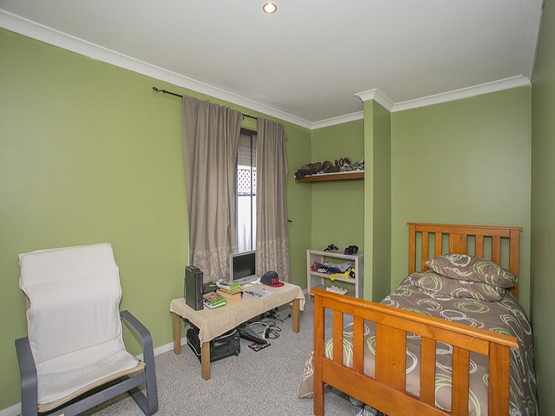 10 Sandalwood Close, Beechboro WA 6063