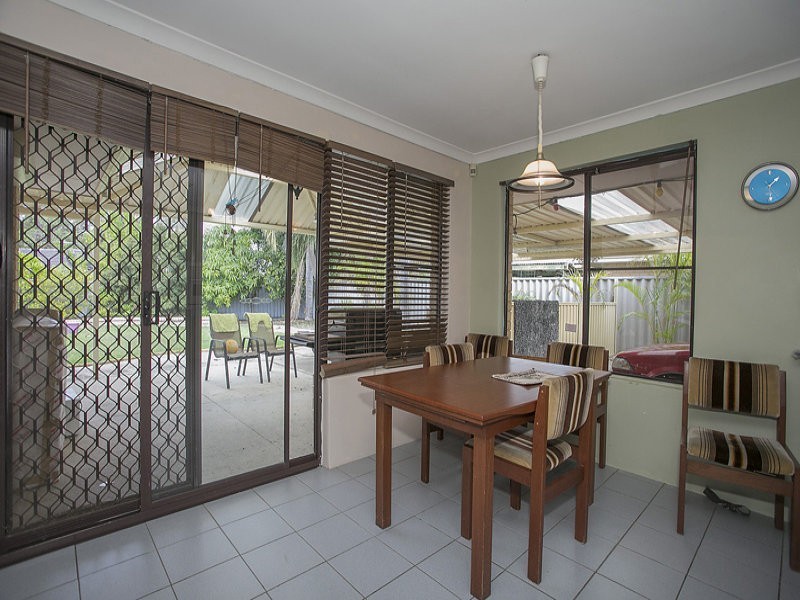 10 Sandalwood Close, Beechboro WA 6063