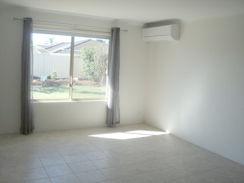 82 Bottlebrush Drive, Kiara WA 6054