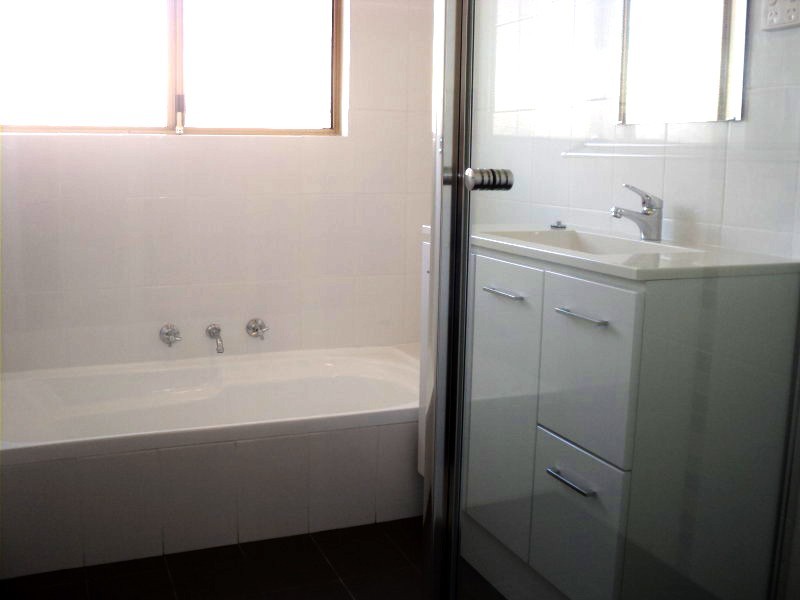 82 Bottlebrush Drive, Kiara WA 6054