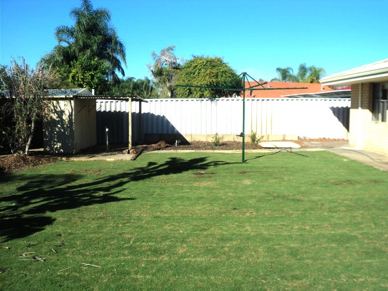 82 Bottlebrush Drive, Kiara WA 6054