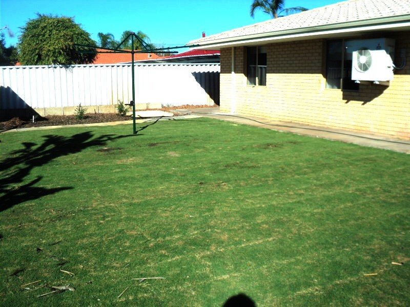 82 Bottlebrush Drive, Kiara WA 6054