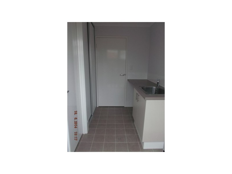 33 Summerville Blvde., Caversham WA 6055
