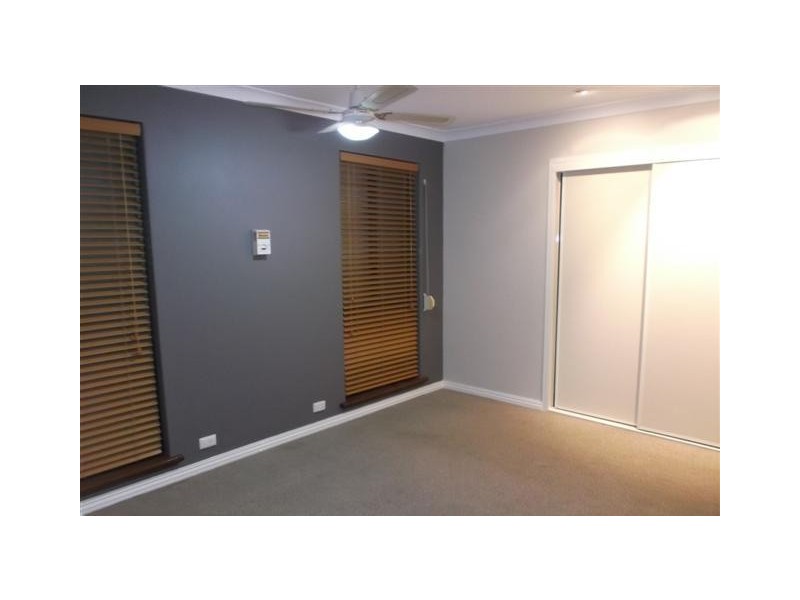 10 Beete Place, Beechboro WA 6063