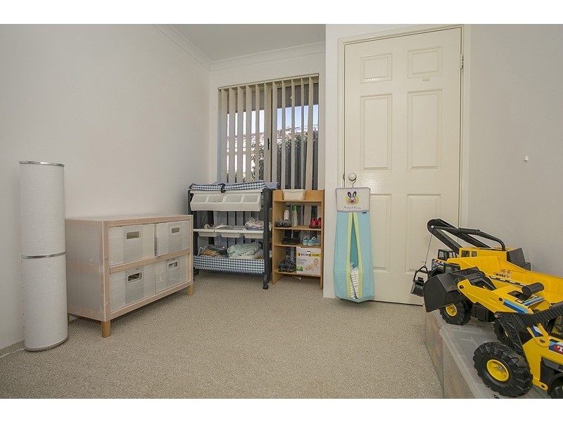 17 Bridges Rise, Kiara WA 6054