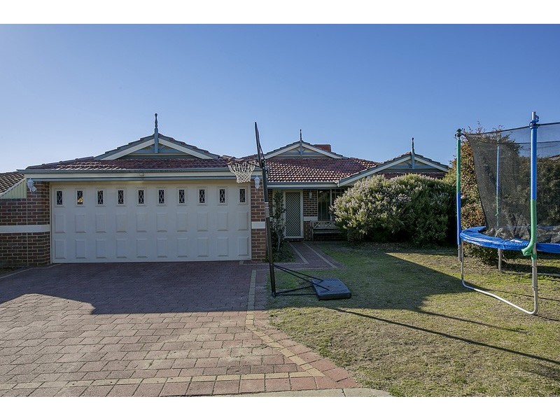 17 Bridges Rise, Kiara WA 6054