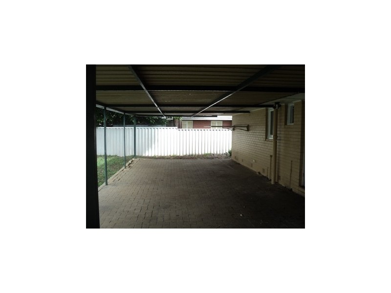 4 Letsom Way, Langford WA 6147