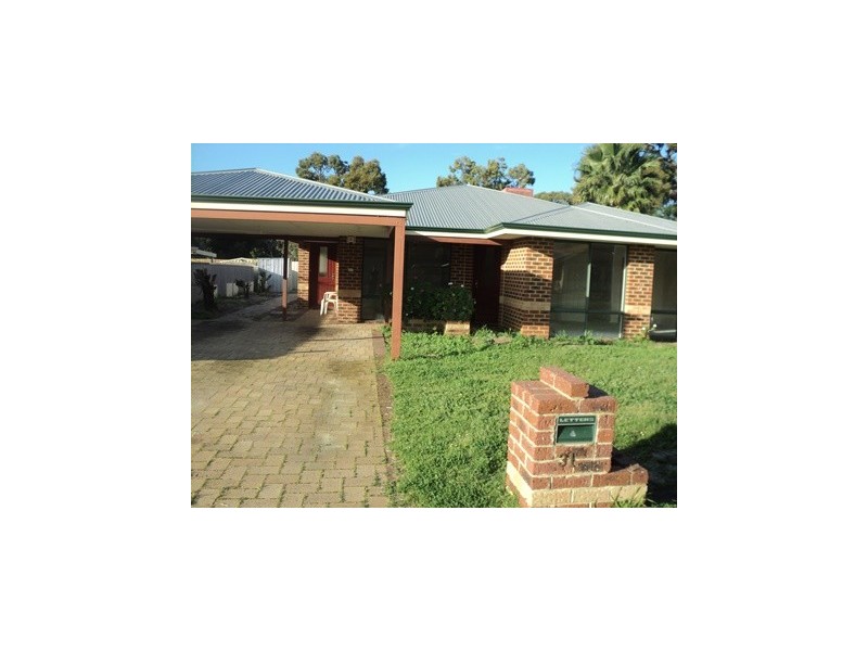 31 Campolino Gardens, Stratton WA 6056