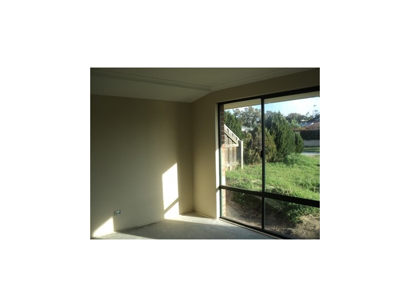 31 Campolino Gardens, Stratton WA 6056