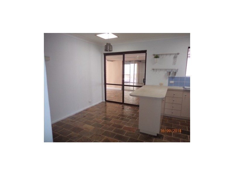 11 Bacon Place, Beechboro WA 6063